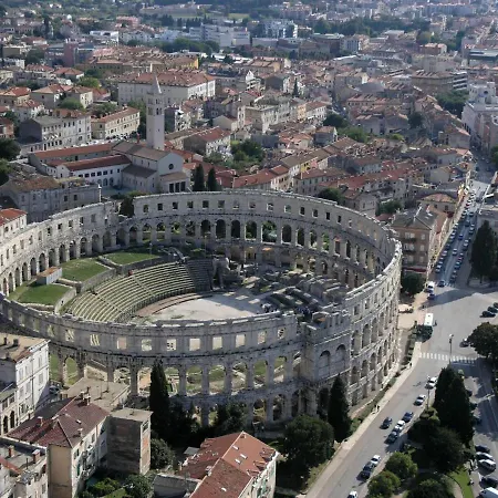 Gortanova 6+2 Апартаменты