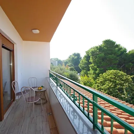 Gortanova 6+2 Apartman