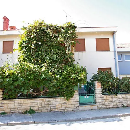 Apartamento Gortanova 6+2 Pula