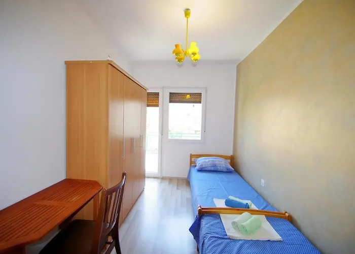 Διαμέρισμα Gortanova 6+2