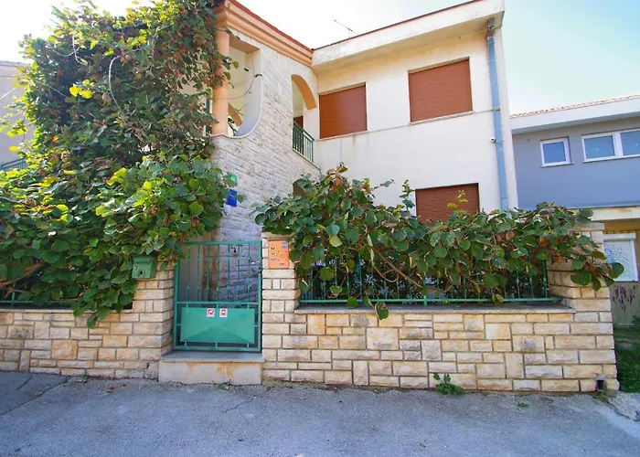 Διαμέρισμα Gortanova 6+2 Πούλα